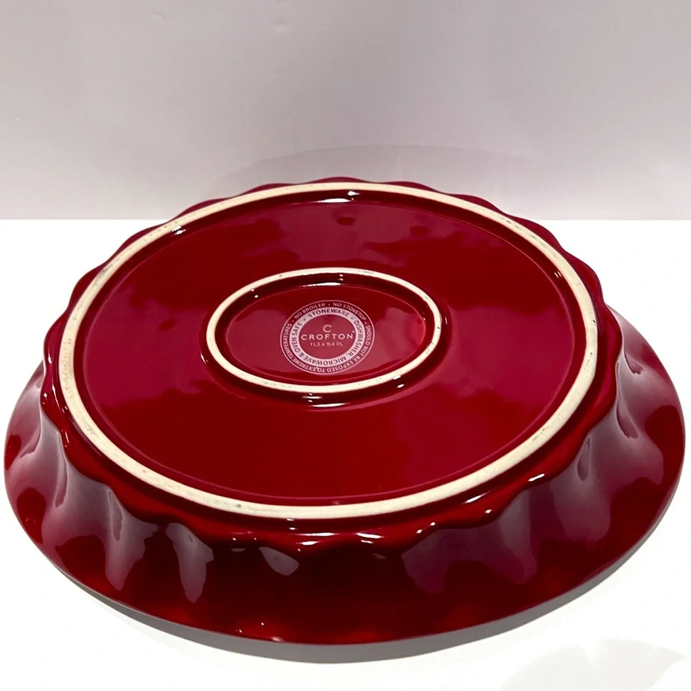 Red Crofton Ceramic Casserole Dish